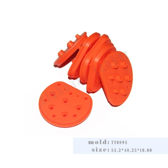 Effect of rubber seals in the sealing device